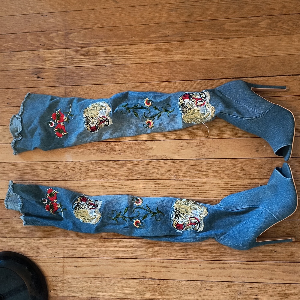 Jean boots